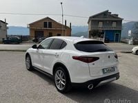 Begagnad Alfa Romeo Stelvio Executive 210 HK (154 kW) 2019 Vit SUV