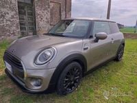 Begagnad Mini ONE 102 HK (75 kW) 2019 Grå Halvkombi
