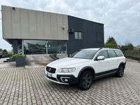 usata Volvo XC70 XC702.4 d4 Momentum awd geartronic GANCIO TRAINO