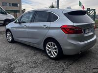 Usata BMW 218 Luxury Line 150 CV (110 kW) 2016 Grigio Station wagon