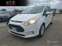 Usata Ford B-MAX Titanium 90 CV (66 kW) 2015 Bianco Monovolume
