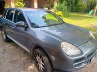 Usata Porsche Cayenne 250 CV (183 kW) 2004 Grigio SUV