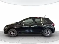 Usata VW Polo Life 95 CV (69 kW) 2025 Nero Utilitaria
