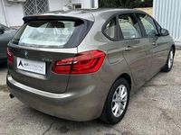 Usata BMW 218 Active Tourer Luxury Line 150 CV (110 kW) 2015 Beige Monovolume