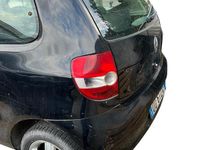 Usata VW Fox Sportline 78 CV (57 kW) 2006 Nero Utilitaria