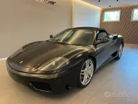 Usata Ferrari 360 400 CV (294 kW) 2004 Nero Cabrio
