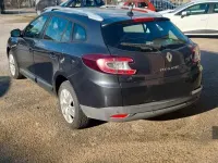 Usata Renault Mégane GrandTour 110 CV (80 kW) 2012 Grigio Station wagon