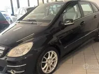 Usata Mercedes B150 95 CV (69 kW) 2008 Nero Monovolume