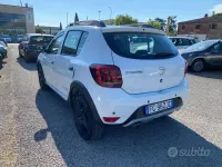 Usata Dacia Sandero Stepway 90 CV (66 kW) 2019 Bianco Berlina