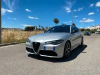 Usata Alfa Romeo Giulia 190 CV (139 kW) 2019 Grigio Berlina