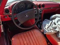 Begagnad Mercedes SL450 217 HK (159 kW) 1980 Vit Cab