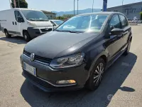 Usata VW Polo Trendline 75 CV (55 kW) 2016 Grigio Berlina