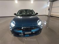 Nuova Fiat 600 La Prima 101 CV (74 kW) 2026 Verde SUV