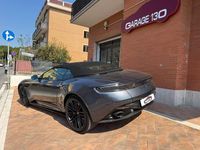 Usata Aston Martin DB12 680 CV (500 kW) 2025 Grigio scuro Cabrio