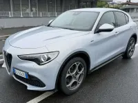 Usata Alfa Romeo Stelvio Sprint 190 CV (139 kW) 2021 Bianco lunare metallizato SUV