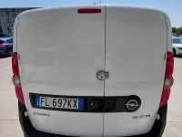 Usata Opel Combo 120 CV (88 kW) 2017 Bianco Monovolume