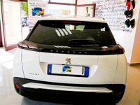 Usata Peugeot 2008 Allure 110 CV (80 kW) 2022 Bianco SUV
