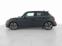 Usata Mini John Cooper Works 178 CV (130 kW) 2022 Enigmatic black mini yours Utilitaria