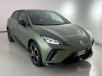 Usata MG MG4 EV 152 kW (207 CV) 2023 Green stone Utilitaria