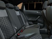 Nuova VW Taigo R-line Plus 116 CV (85 kW) 2026 Reflex silver metallizzato ner SUV