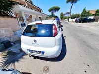 Usata Fiat Punto 90 CV (66 kW) 2014 Bianco Berlina