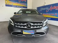 Usata Mercedes GLA200 Executive 136 CV (100 kW) 2018 Grigio SUV