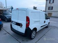 Usata Fiat Doblò 120 CV (88 kW) 2020 Bianco Monovolume