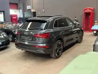 Usata Audi Q5 S-line plus 190 CV (139 kW) 2019 Grigio metallizzato SUV