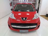 Usata Peugeot 107 Allure 68 CV (50 kW) 2009 Rosso Utilitaria
