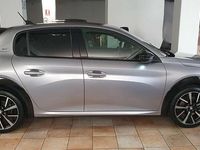 Usata Peugeot 208 GT 101 CV (74 kW) 2021 Argento Utilitaria