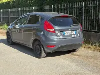 Usata Ford Fiesta 82 CV (60 kW) 2011 Berlina