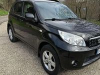 Usata Daihatsu Terios SHO 105 CV (77 kW) 2010 Nero SUV