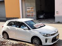 Usata Kia Rio Active 78 CV (57 kW) 2018 Bianco Berlina