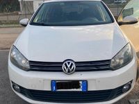 Usata VW Golf VI 122 CV (89 kW) 2010 Bianco Utilitaria