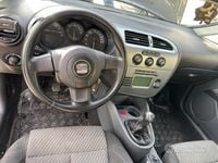 Occasion Seat Leon 105 ch (77 kW) 2007 Noir Citadine