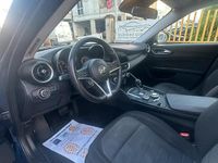 Usata Alfa Romeo Giulia 160 CV (117 kW) 2017 Blu Berlina
