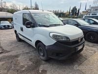 Usata Fiat Doblò 120 CV (88 kW) 2015 Bianco Monovolume