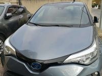 usata Toyota C-HR 1.8h Trend e-cvt