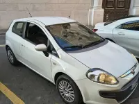 Usata Fiat Punto Evo Active 75 CV (55 kW) 2010 Bianco Utilitaria