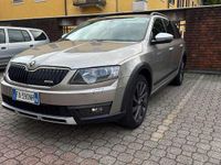 Occasion Skoda Octavia 184 ch (135 kW) 2016 Gris Break