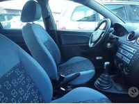 Usata Ford Fiesta 75 CV (55 kW) 2005 Utilitaria