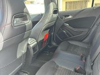 Usata Mercedes GLA220 Premium 170 CV (125 kW) 2014 Bianco SUV