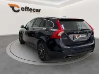Usata Volvo V60 Ocean Race 120 CV (88 kW) 2016 Vari colori Station wagon