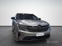 Usata Renault Austral Iconic Esprit Alpine 131 CV (96 kW) 2023 Grigio opaco SUV