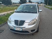 Usata Lancia Ypsilon 90 CV (66 kW) 2006 Grigio Utilitaria