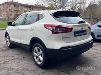 Usata Nissan Qashqai Acenta 116 CV (85 kW) 2020 Bianco SUV