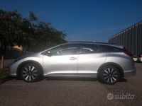 Usata Honda Civic Elegance 120 CV (88 kW) 2015 Argento Station wagon