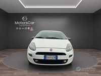 Usata Fiat Punto Young 77 CV (56 kW) 2015 Bianco Utilitaria