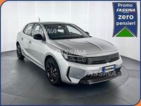 Usata Opel Corsa 101 CV (74 kW) 2025 Argento Utilitaria