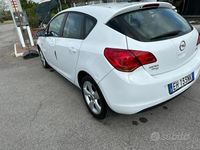 usata Opel Astra 1.7 CDTI 2011